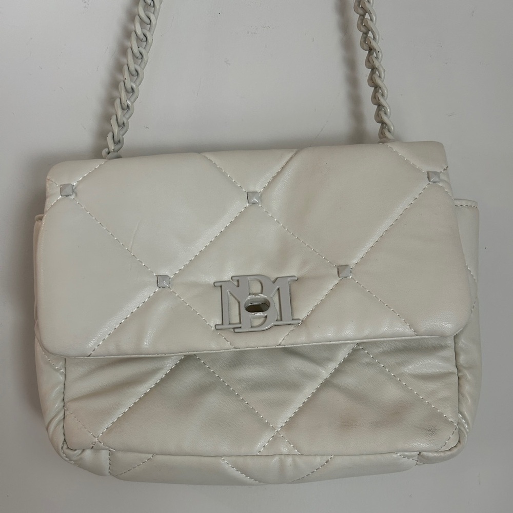 Badgley Mischka Quilted Bag - Picture 4 of 11